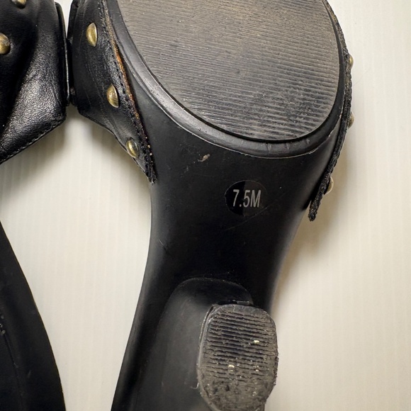 Vintage G By Guess Open Toe Mule/Heels Size 7.5M Leather Bow Gold Accents - Picture 12 of 16